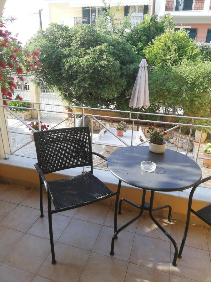 Sunny Stay Furnished Apartment In Kanoni Exterior foto